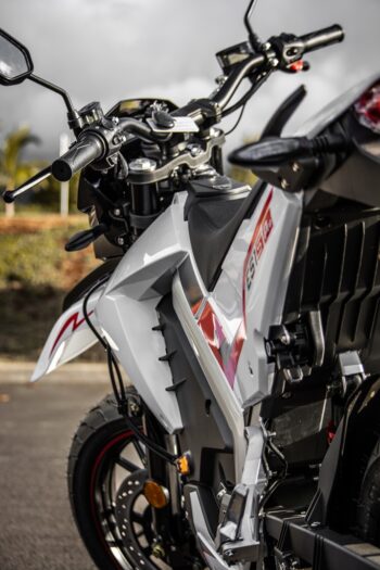 Kollter ES1-X Pro Electric Motorcycle on Maui